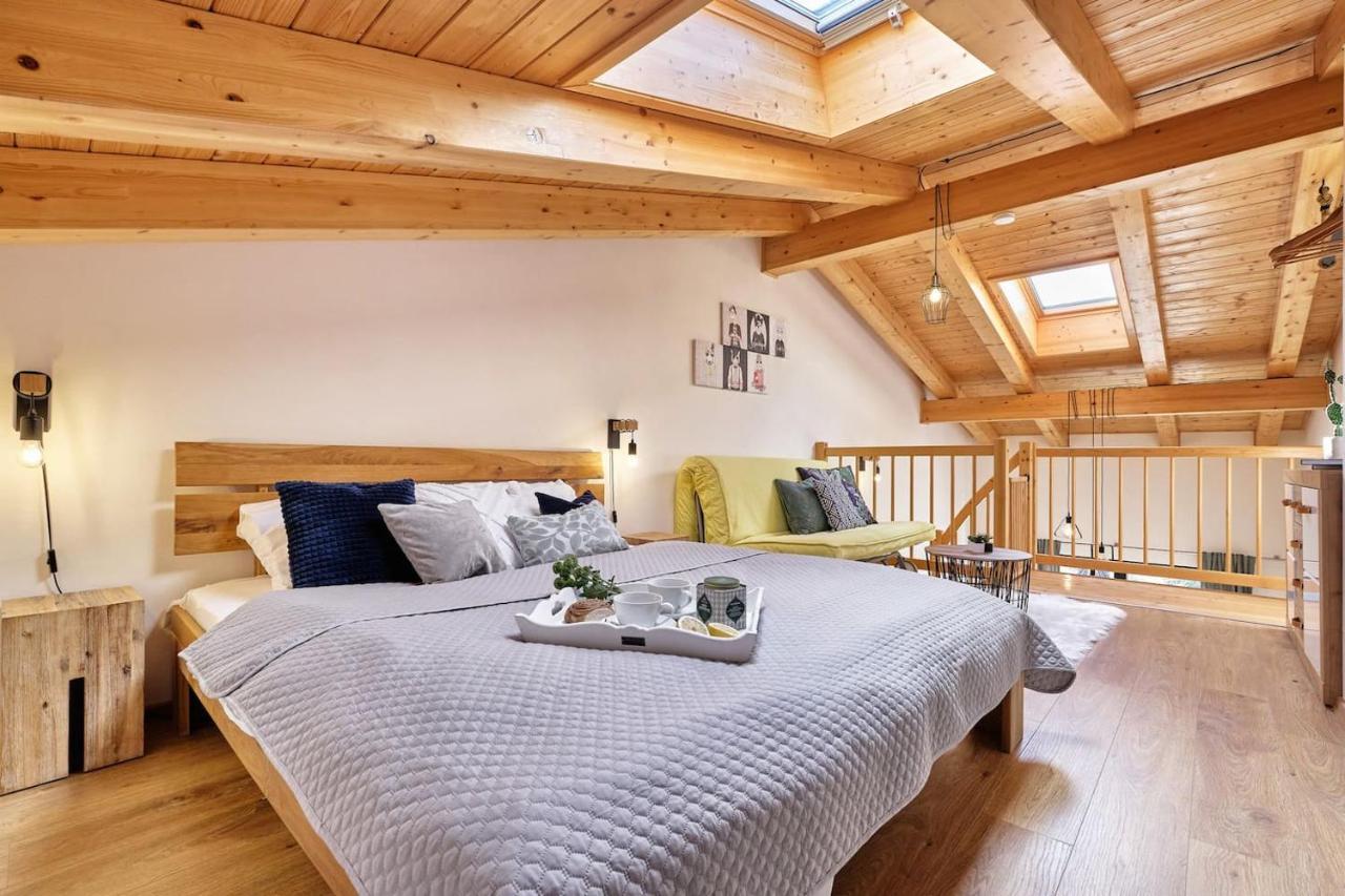Charming And Quiet Apartment Липно над Вълтава Екстериор снимка