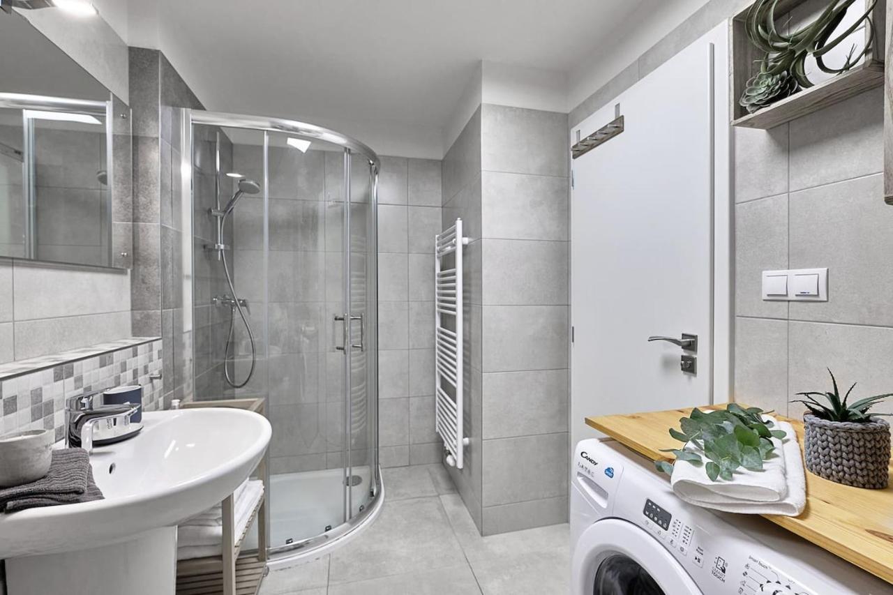 Charming And Quiet Apartment Липно над Вълтава Екстериор снимка